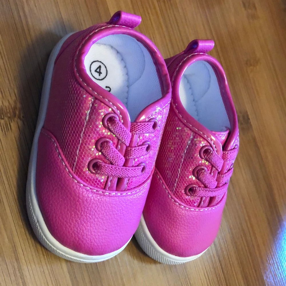 Wee squeak shoes